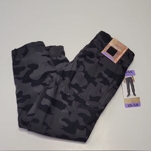 NWT BOYS 5/6 CAMO CARGO FLEECE LINED PANTS